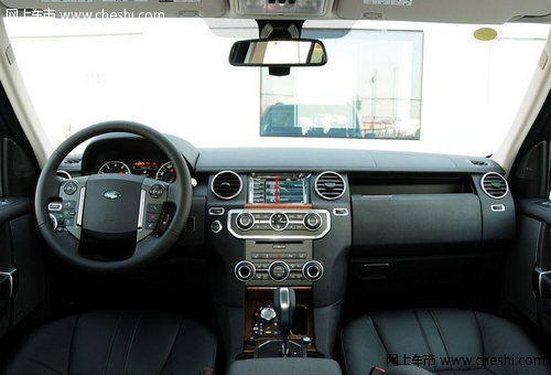 路虎发现四优惠高达10万 天津现车特卖