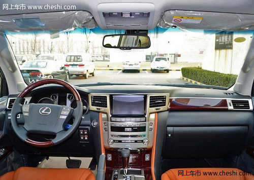 2012款雷克萨斯LX570  现车低价优惠3万