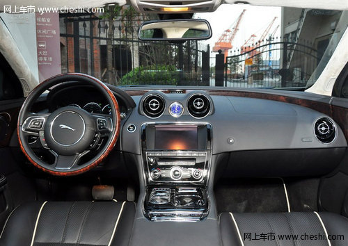 新款进口捷豹XJ  天津店内现车低价促销