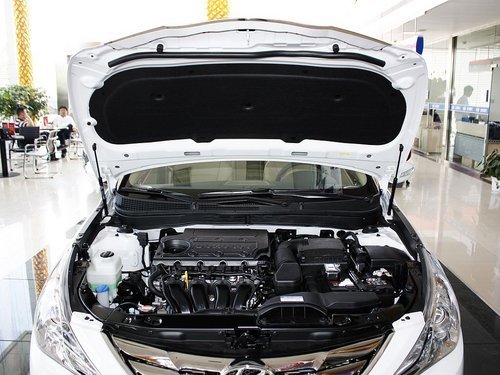 YF索纳塔最高优惠1.5万元 赠送万元礼包