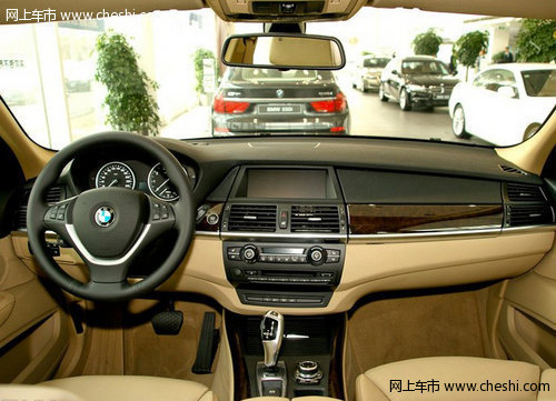 2012款宝马X5美规现车  天津72万畅销价