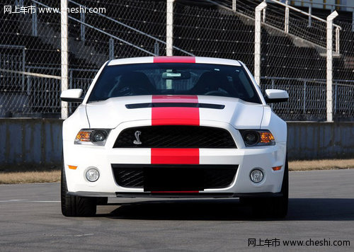 福特眼镜蛇GT500  现车特价127万有优惠