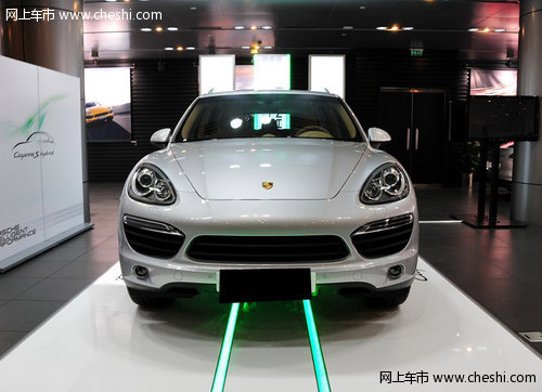 进口新款保时捷卡宴 天津现车110万起售