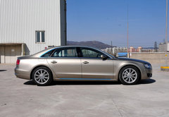 2012款奥迪A8 4.2L美规版 天津现车到港