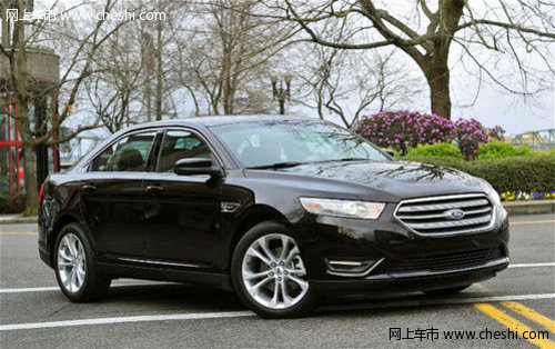 试驾动感车型2013款福特Taurus SHO