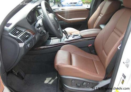 2012款宝马X5美规版  天津月底享团购价