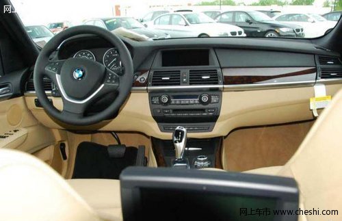 2012款宝马X5美规版  天津月底享团购价