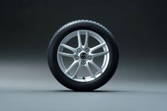 马自达新款MX-5官方发布 外观内饰小改