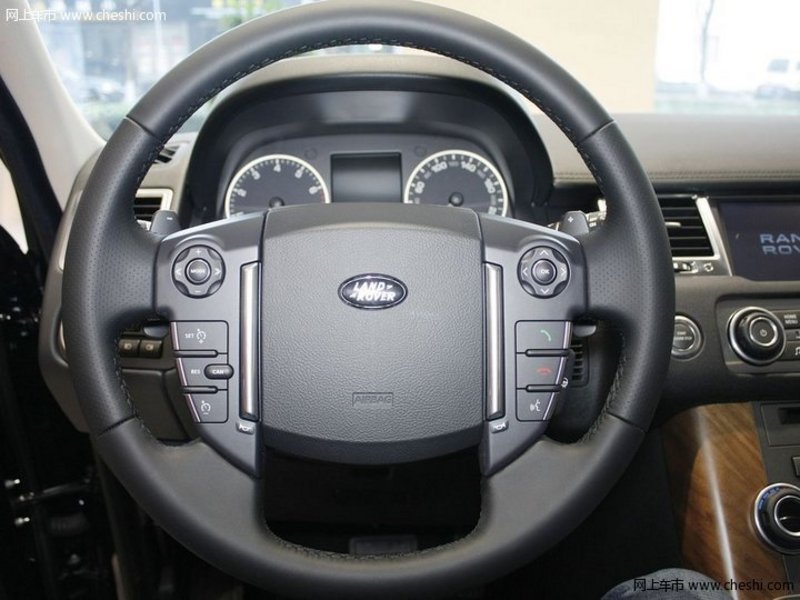 新款路虎揽胜运动版 天津现车火爆价格 图片浏