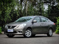 后排腿部空間充裕 日產(chǎn)新陽光-空間體驗(yàn)