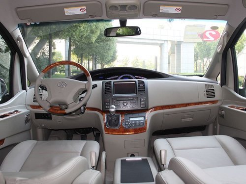 青岛江淮瑞风2.8L柴油版 享5000元油卡_瑞风