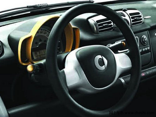 长沙仁孚海润奔驰4S店