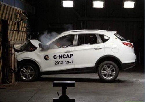 传祺GS5荣获2012年C-NCAP五星安全桂冠