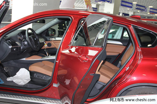 2013款宝马X6顶配  天津颜色齐全仅88万