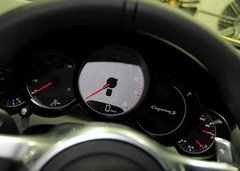 保时捷卡宴  天津沙皇色现车薄利热销价