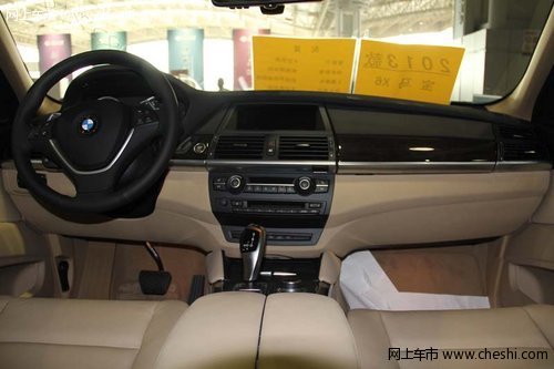 2013款宝马X5  天津进口现车已震撼上市