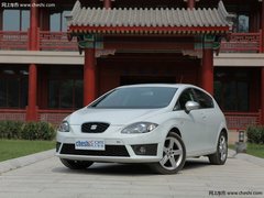 MQB平台打造 新款LEON巴黎车展实拍解析