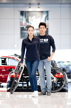 感受超级跑车锋范 保时捷驰骋天地活动