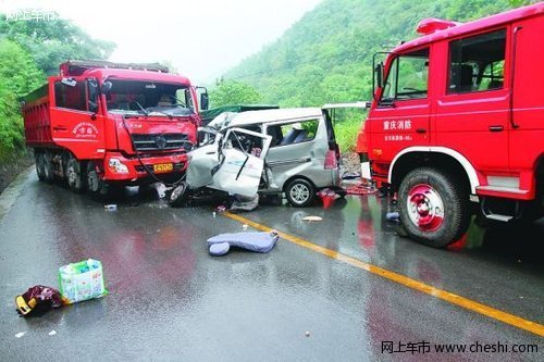 全中国五年内35万多人死于交通安全事故