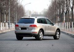 进口大众途锐 天津现车最高可优惠12万