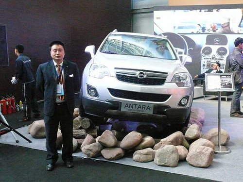 专访迪坤汽车销售经理董亚林