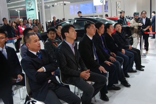 西博车展发布 奇瑞E5运动版售6.88万起