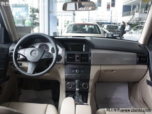 2013款奔驰GLK300  全新现车超值特惠价