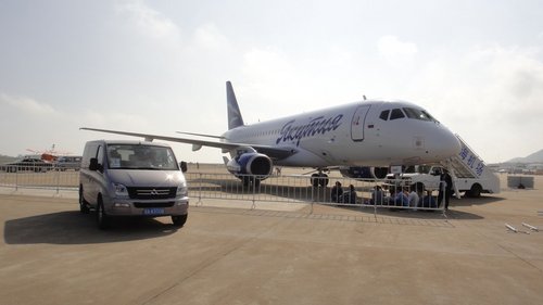 上汽MAXUS大通助阵中国国际航空博览会