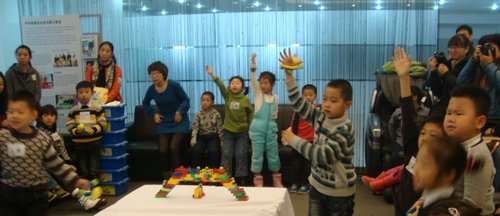 哈尔滨龙宝2012BMW儿童安全训练营启动