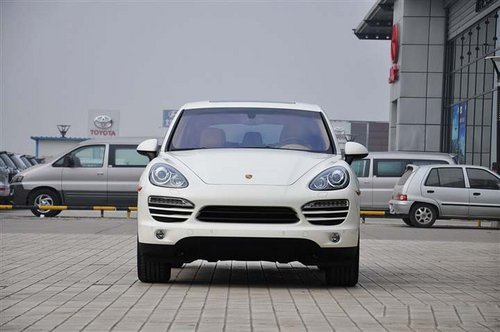 保時捷卡宴 3.6美規(guī)版  天津熱賣僅94萬