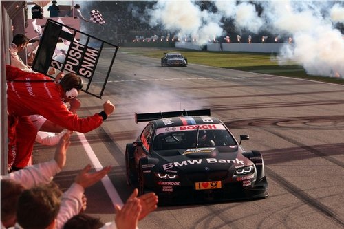 宝马在2012 DTM德国房车大师赛缔造传奇