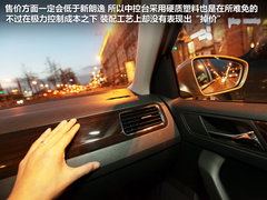 “返老还童” 海外试驾-大众全新桑塔纳