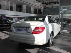 奔驰C级现车销售 部分车型优惠6万