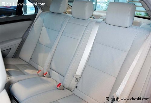 奔驰S300L/350L  天津全系新车减价热潮