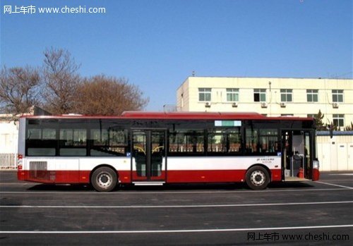 上海移动与巴士集团签约 明年开通WiFi_景逸S