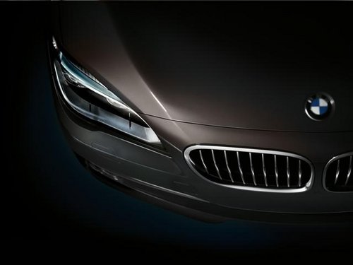 豪华性能轿车典范 全新BMW7系豪华起航