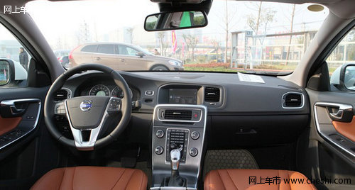 2013款沃尔沃S60  新款综合优惠5万热卖