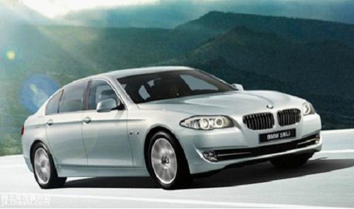 新BMW 5系携BMW互联驾驶超低金融现禾城