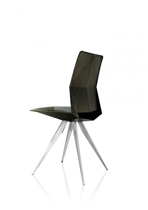 奥迪R18概念座椅 碳纤维材质仅重2.2kg
