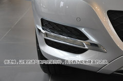 奔驰2013款GLK 售价区间41.8-55.8万