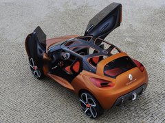 雷诺推全新入门级SUV 最早明年3月发布