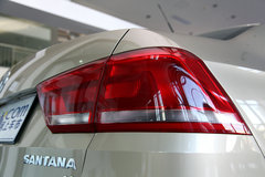 脱胎换骨 实拍全新桑塔纳1.6L AT豪华版