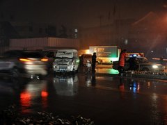 今冬第一场大雪   掩没了地面也掩埋了文明
