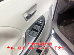 丰田塞纳3.5L两驱  2013款更多尊崇大礼