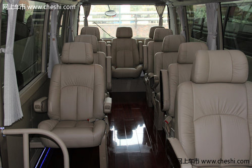丰田考斯特12座13座航空座椅  专业改装