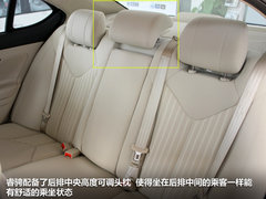 1.8T+6AT 长安首款中级车睿骋到店实拍