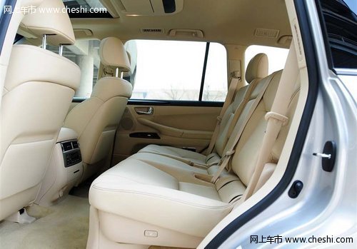 2013款凌志LX570美规版  天津现车163万