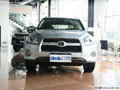 鄭州RAV4全系現(xiàn)金優(yōu)惠1.5萬(wàn) 送1萬(wàn)禮包