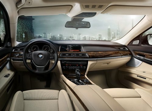 新BMW 7系耀世风范 新年创领先锋