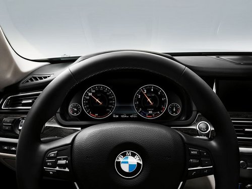 营口燕宝 新BMW 7系“悦享金融计划”迎新启动